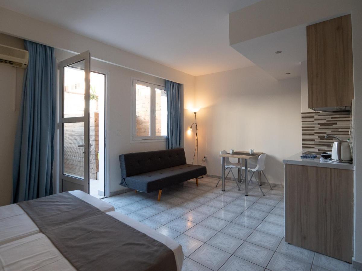 הרסוניסוס Aristo Apts מראה חיצוני תמונה