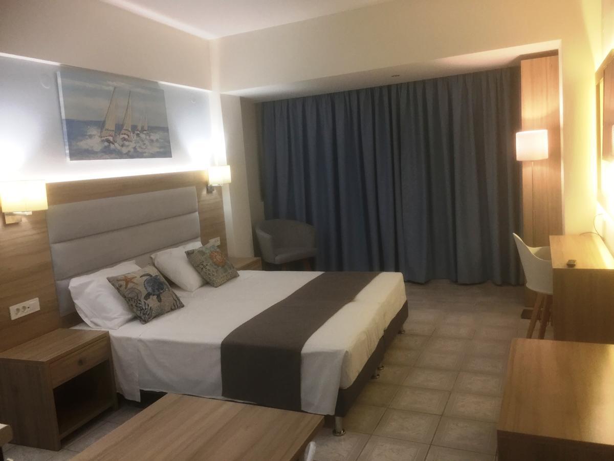 הרסוניסוס Aristo Apts מראה חיצוני תמונה